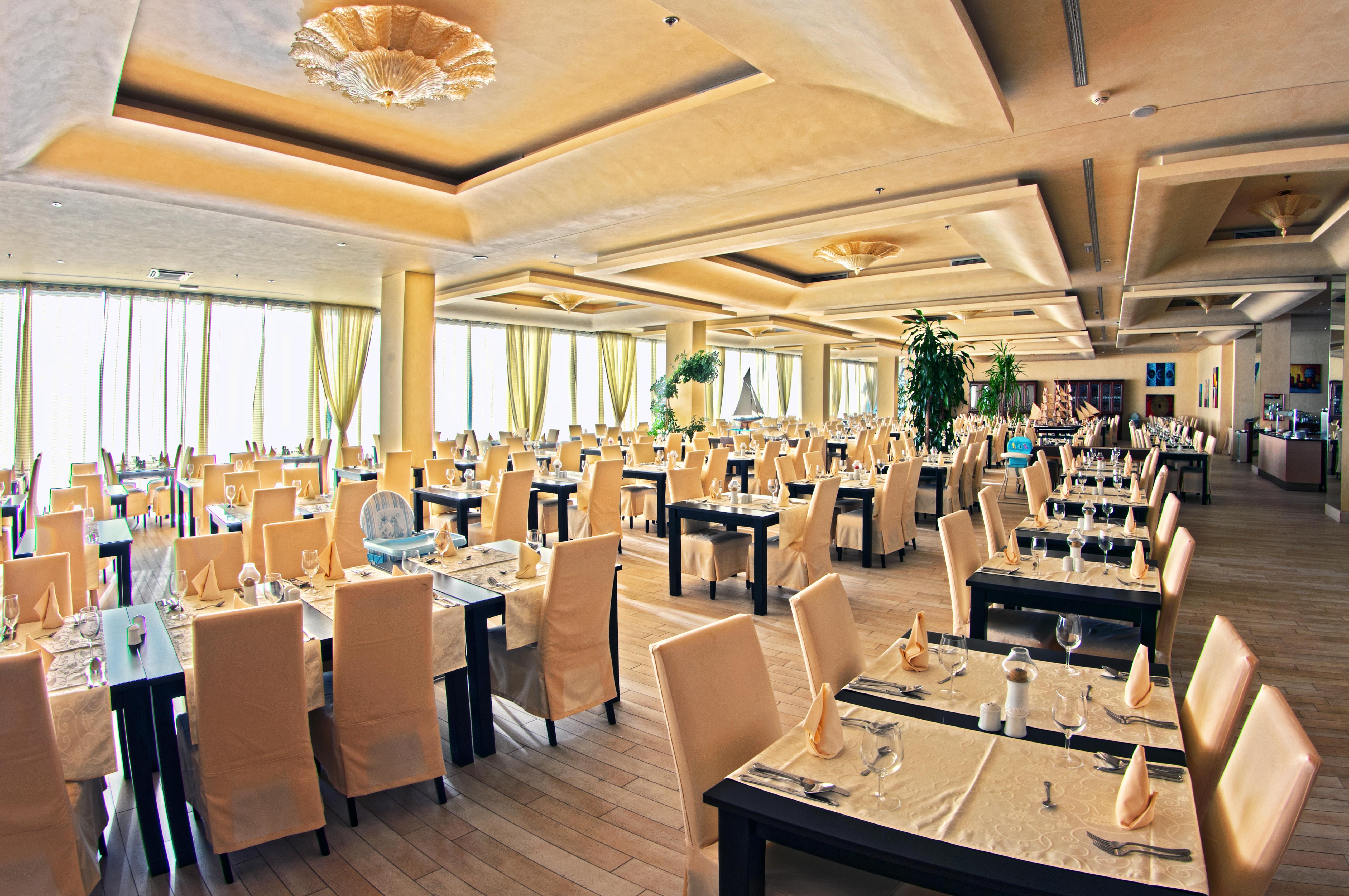 Grand Park Hotell