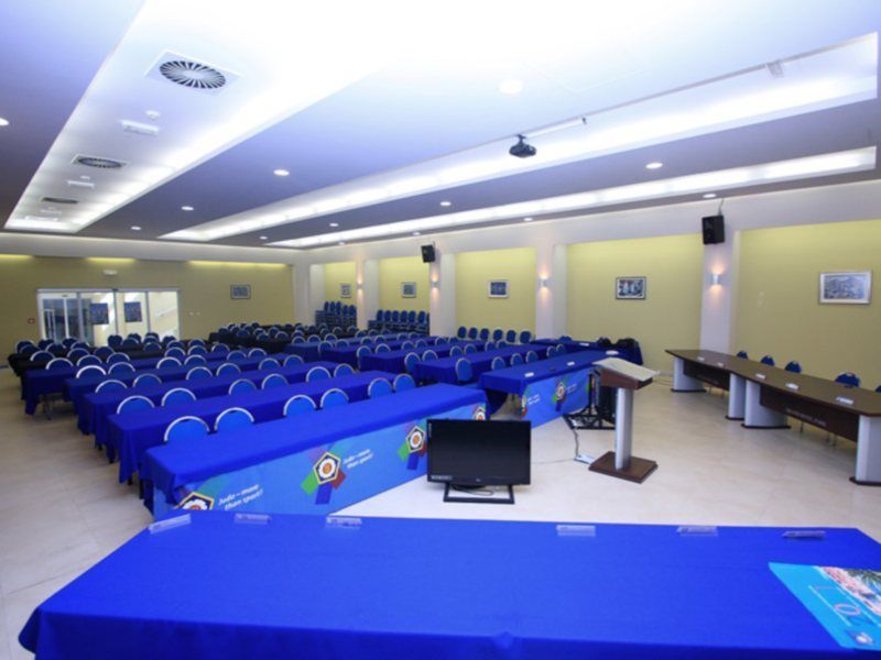 Grand Park Hotell 4*